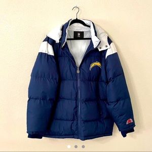 NFL Proline Los Angeles Chargers puffer jacket size XXL.